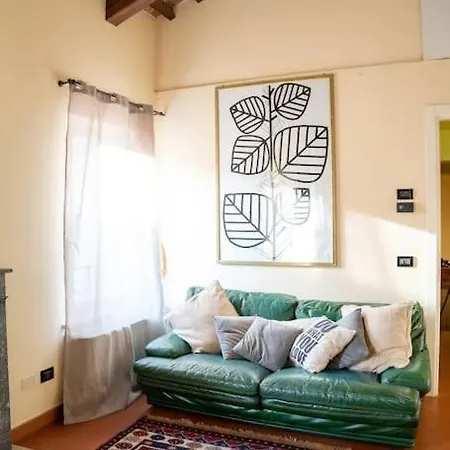 Magnifico In Palazzo Storico Del 500” Apartment Ferrara
